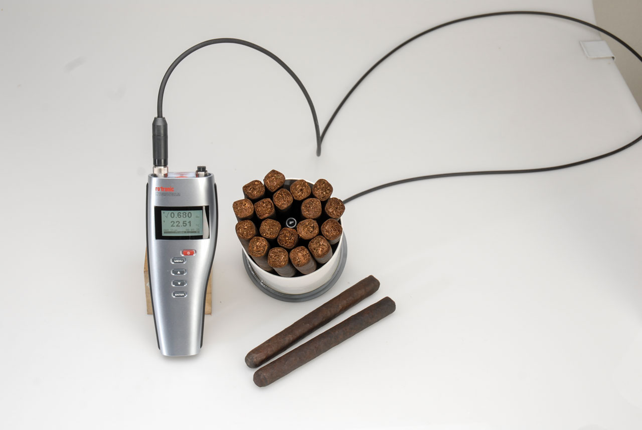 Handheld Water Activity measurement of Cigars