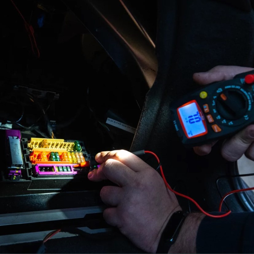 Modern Digital Multimeter with Flashlight, Bluetooth and IP65 Rated CMM-11